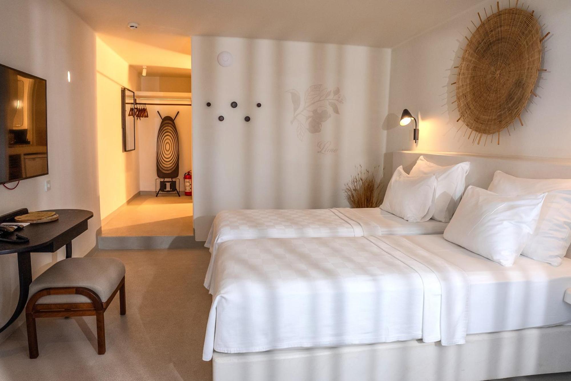 Pilos Suites Turunç Esterno foto