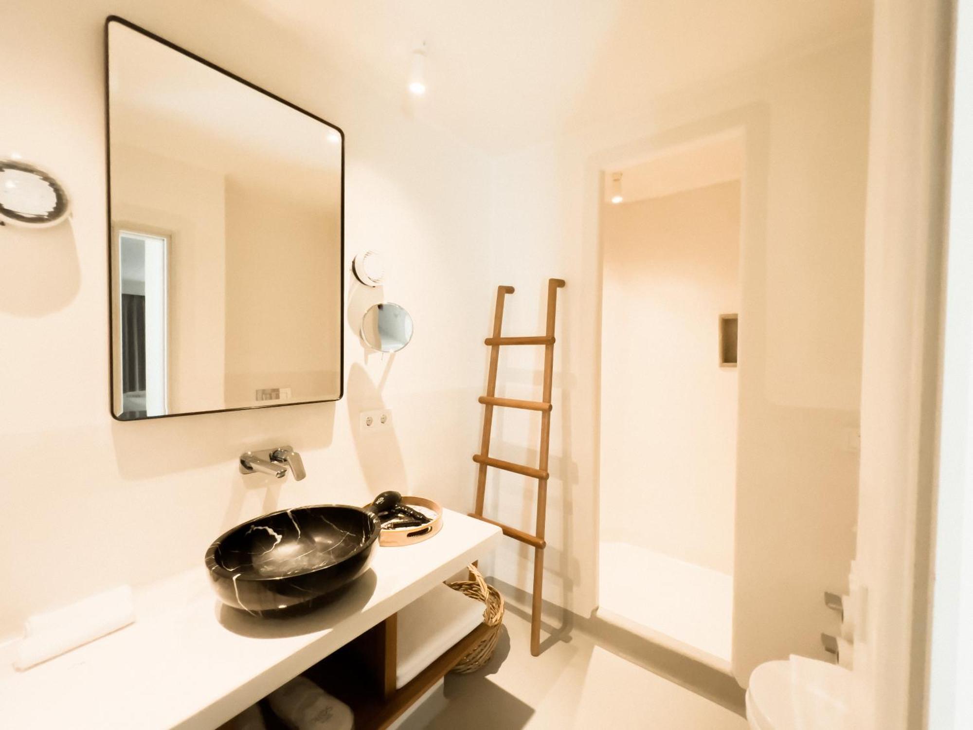Pilos Suites Turunç Esterno foto