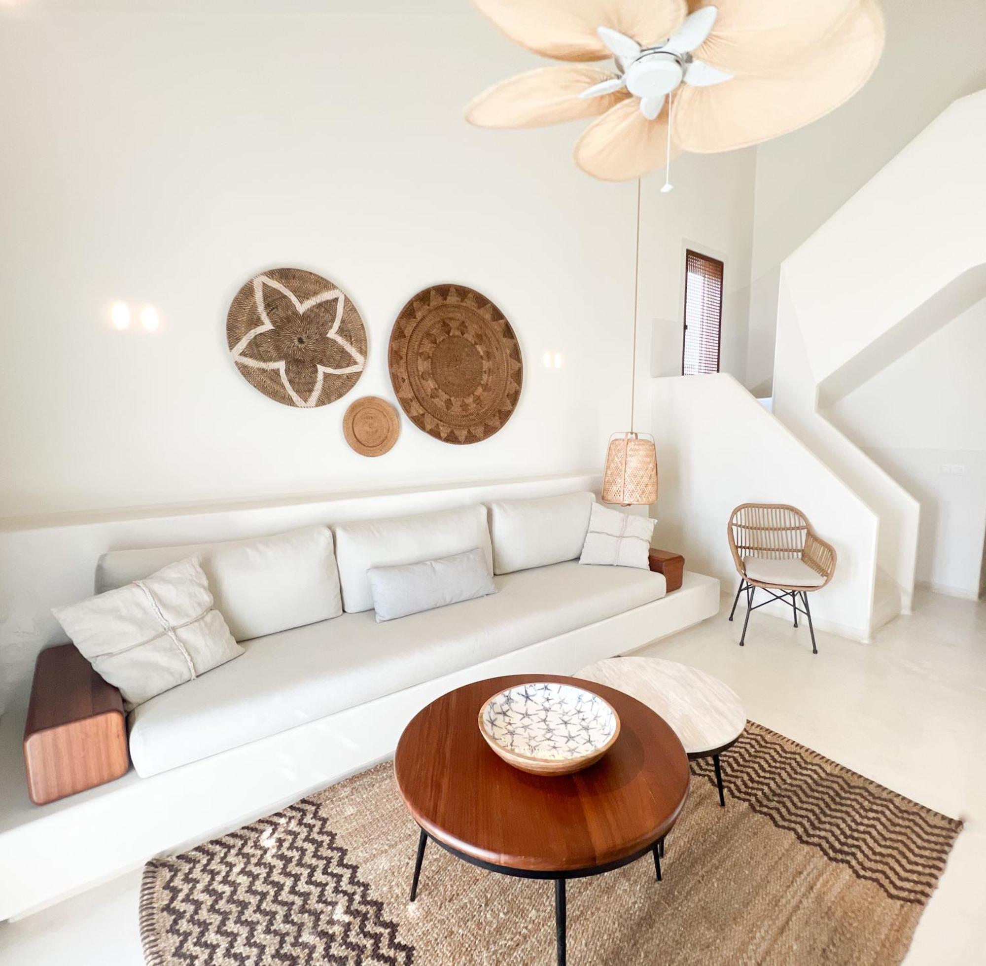 Pilos Suites Turunç Esterno foto