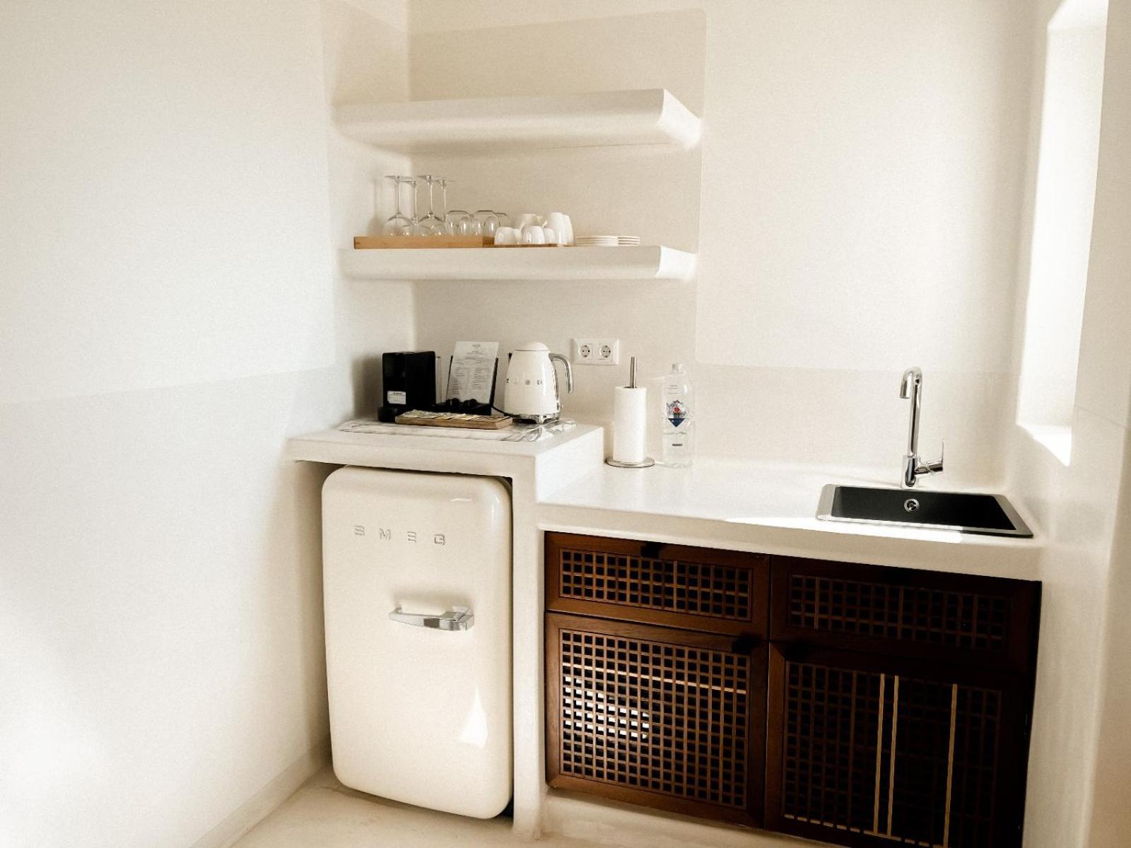 Pilos Suites Turunç Esterno foto