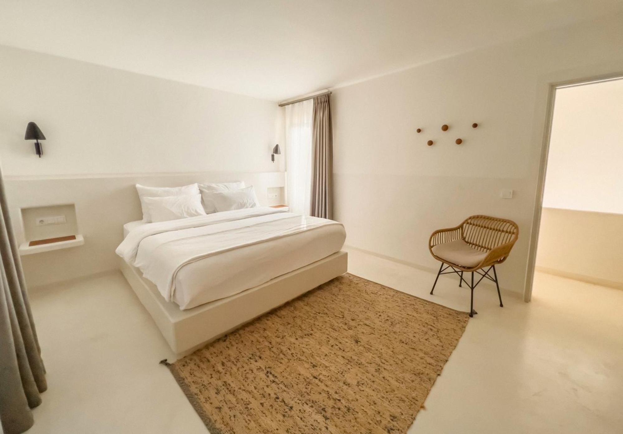 Pilos Suites Turunç Esterno foto